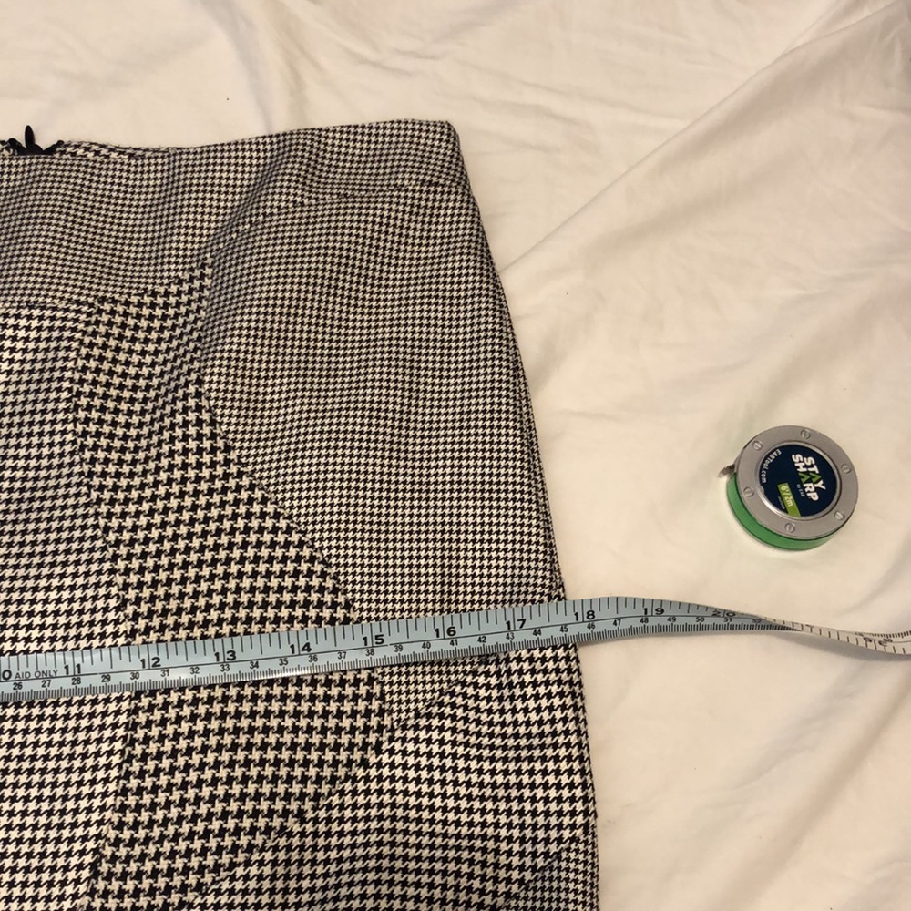 Alexander McQueen Houndstooth Fluted Hem Skirt 44 - Picture 8 of 9